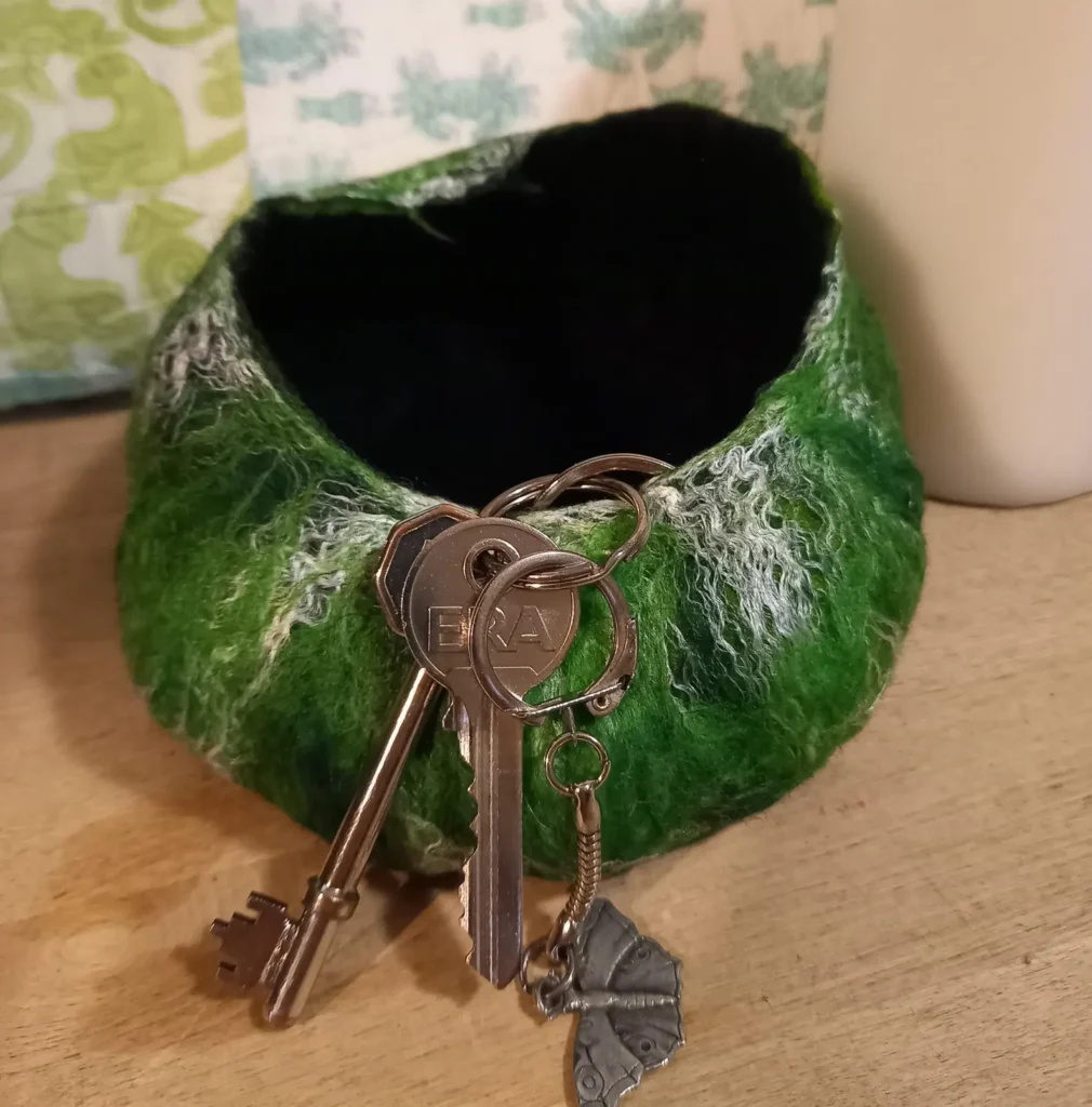 Green Trinket Bowl Wet Felting Kit